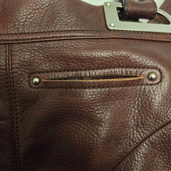 B. MAKOWSKY LEATHER PURSE - Picture 12 of 12